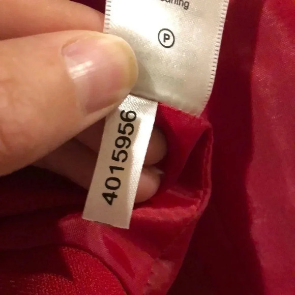 COLDWATER creek red jacket - Picture 7 of 7